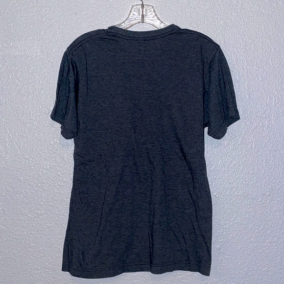 Ladies V-Neck Buffalo Screen Print T-Shirt - Picture 2 of 3